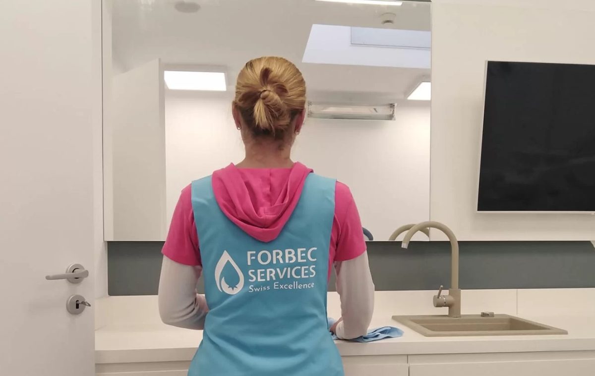 Curățenie Business-to-Business: cele mai solicitate servicii de la firmele de specialitate