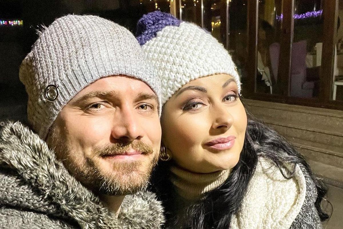 Gabriela Cristea, mesaj dur pentru cei care au spus că îl întreține pe Tavi Clonda. “Că tot ziceți că el este șomer și stă pe spinarea mea”