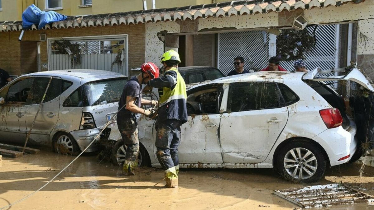 Alţi doi cetăţeni români daţi dispăruţi în urma inundaţiilor din Valencia au fost identificaţi ca fiind decedaţi