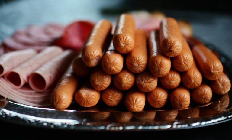 Două alimente comune utilizate de români s-au dovedit a fi cancerigene