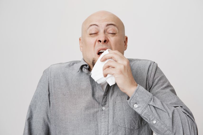De ce sughițăm? La ce ne folosește cel mai agasant reflex