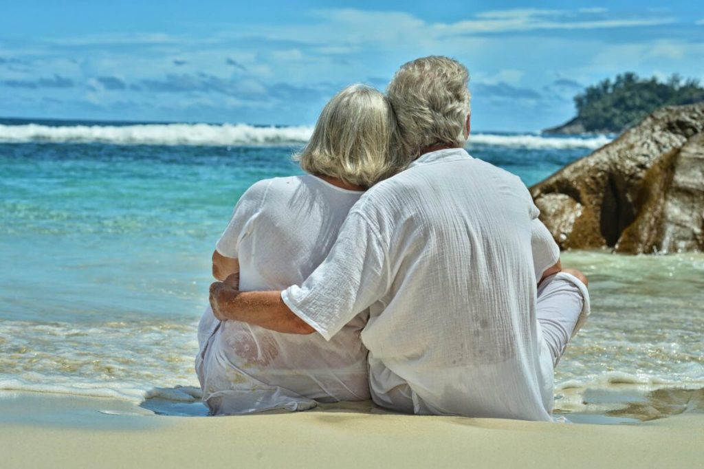 Țara din Europa care are numeroase beneficii pentru toți pensionarii! Clima este blândă și traiul foarte ușor