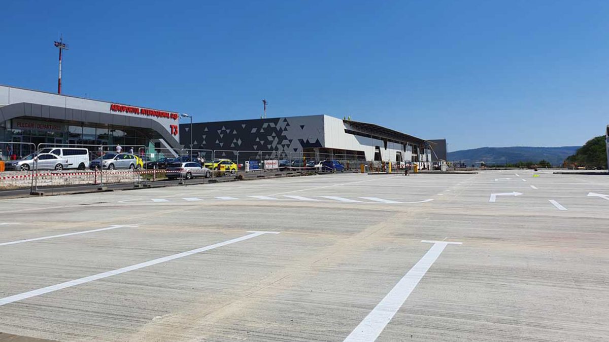 Parcarea de la Aeroportul Internațional din Iași poate fi achitată online! Noul sistem a fost implementat recent