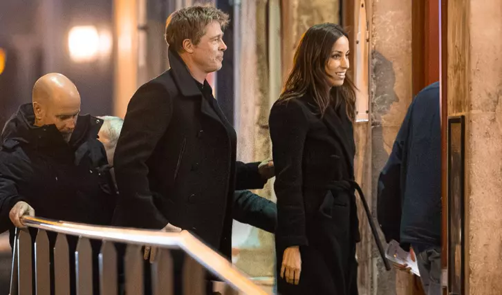 Relația dintre Brad Pitt și Ines de Ramon devine din ce în ce mai serioasă. Ce gest romantic a făcut faimosul actor