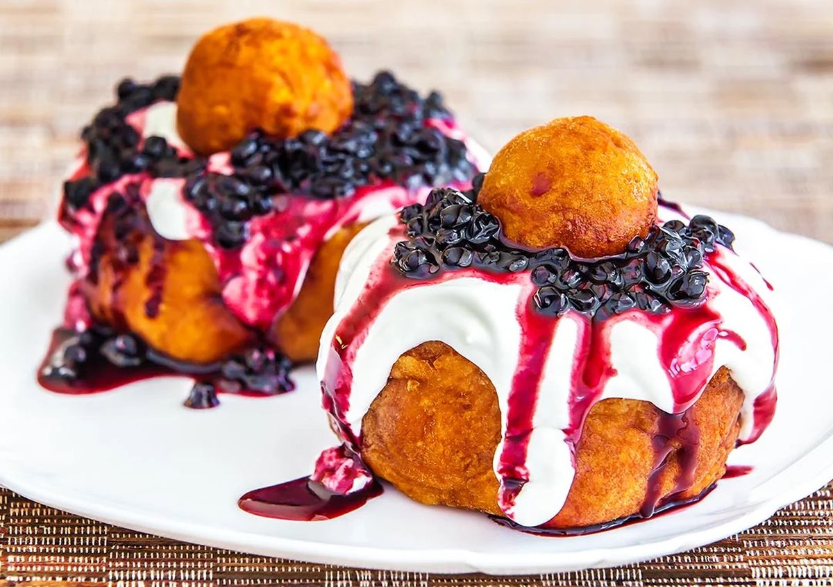 Rețetă de papanași cu brânză de vaci. Cel mai delicios desert