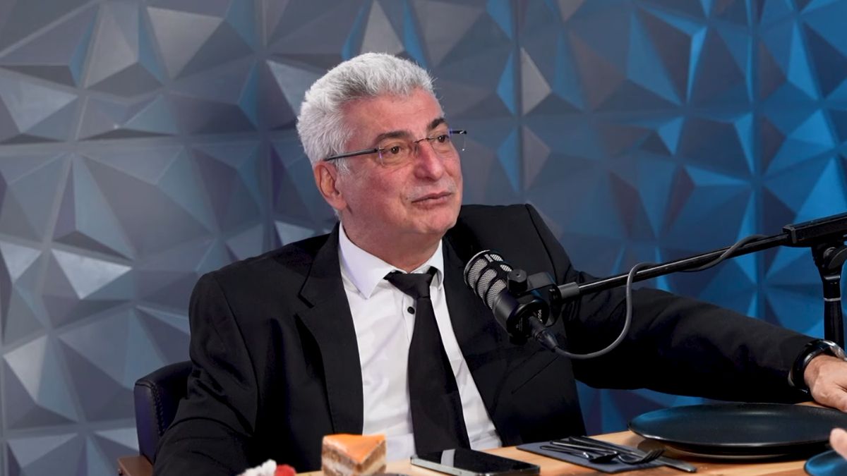 Silviu Prigoană, condus pe ultimul drum într-un costum de mii de euro! Honorius, fiul său cel mare, este la căpătâiul său
