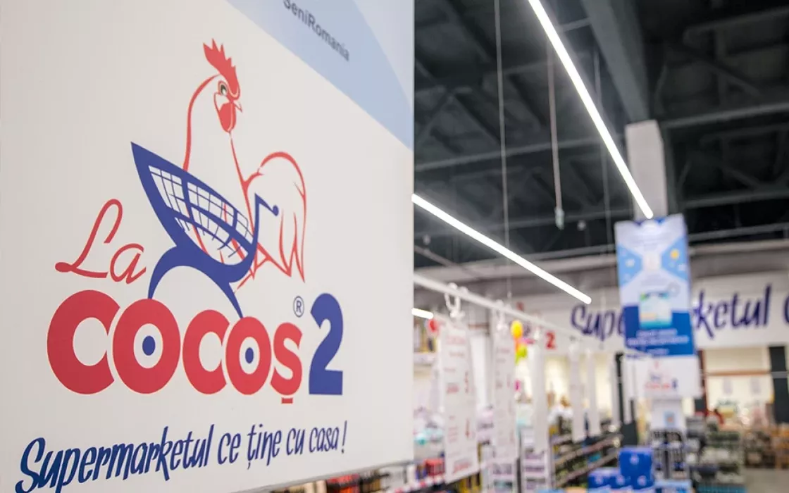 Un supermarket românesc oferă 7100 de lei salariu dar nu găsește angajaţi. Oferă prime de Crăciun, Paște și bonuri de masă