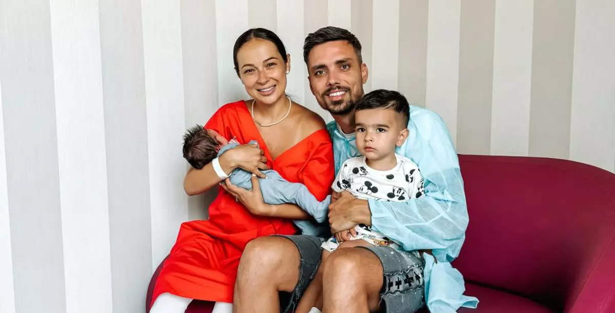 Vlăduța Lupău, despre provocările vieții cu doi copii