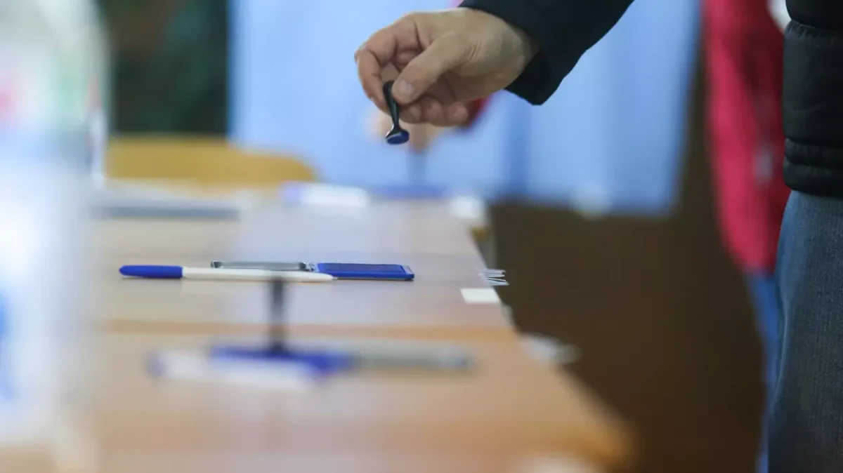 Primele rezultate oficiale la alegerile prezidențiale. Se numără voturile – UPDATE