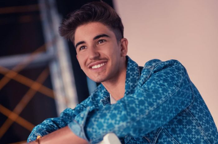 Au apărut imagini cu Sebastian Dobrincu și Otniela Sandu! Au intrat în spiritul Sărbătorilor de iarnă! – FOTO