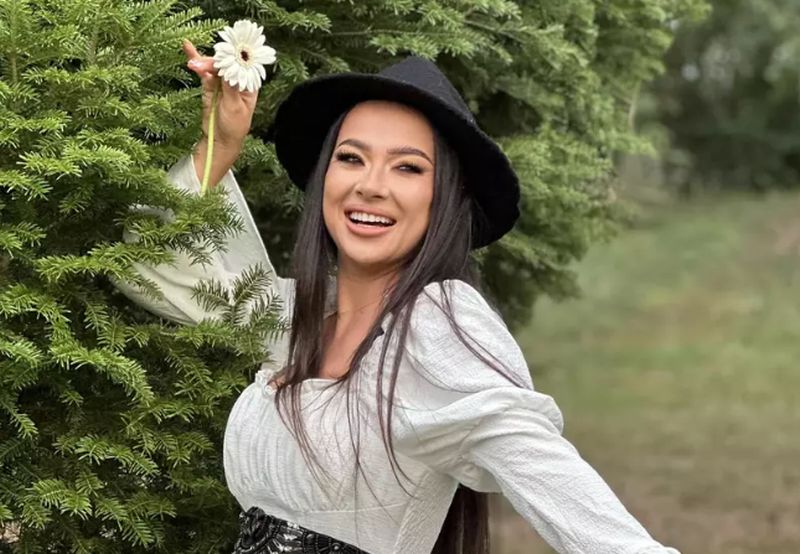 Vedetele fac bani frumoși de Revelion! Câți bani cer pentru o cântare Vlăduța Lupău, Loredana sau Inna