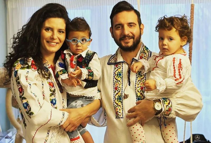 Crăciun de coșmar pentru avocatul Adrian Cuculis! Ce au pățit gemenii pe care îi are împreună cu Ramona Păuleanu