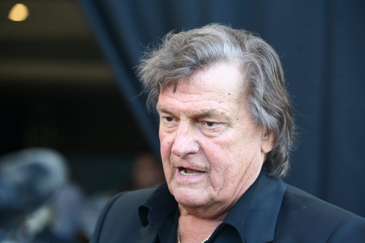 Primele imagini cu Florin Piersic după ce s-a retras la mănăstire. Cum arată artistul