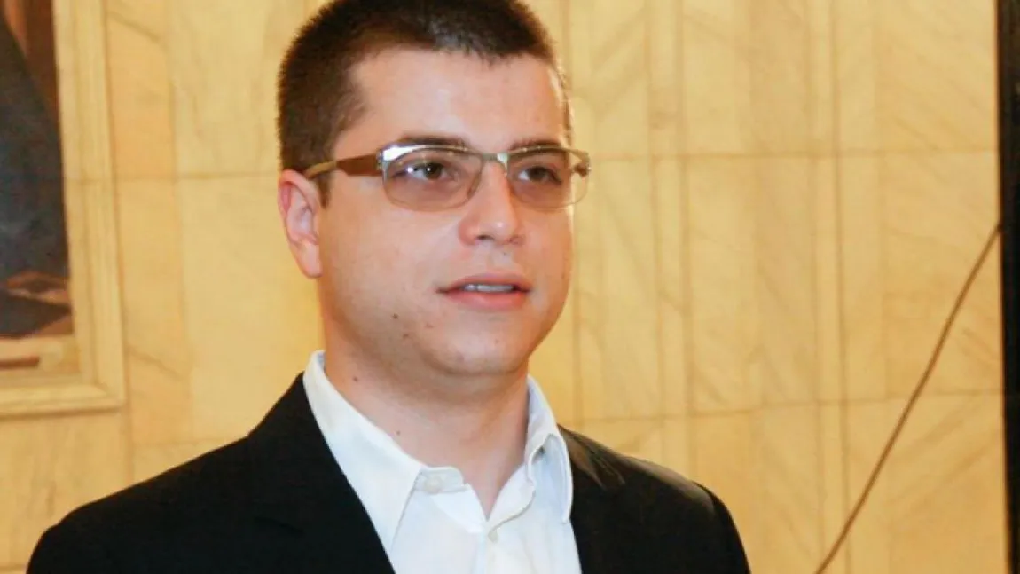 Cine este Honorius Prigoană. Are 39 de ani, este căsătorit, are un fiu și se ocupă de afaceri, la fel ca tatăl lui
