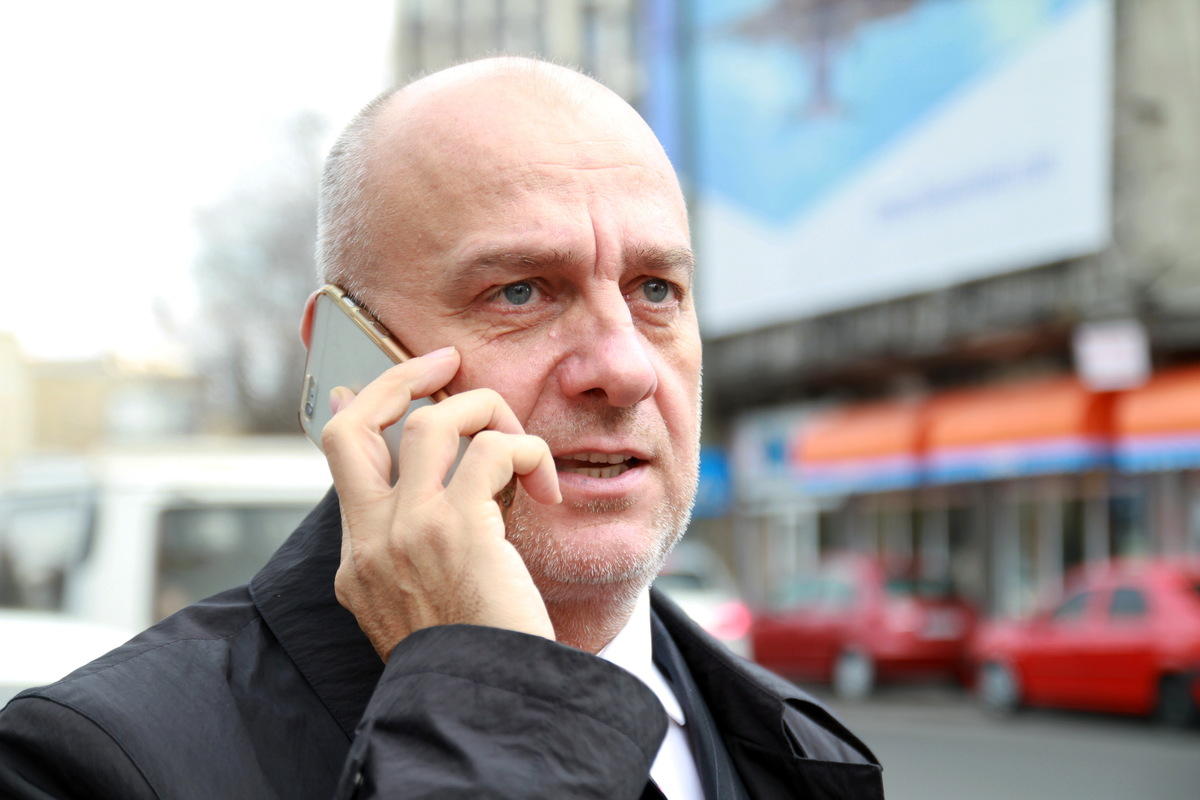 Liderul BNS intervine în haosul politic declanșat de anunțul lui Marcel Ciolacu. PSD va trebui „să înghită o broască râioasă”