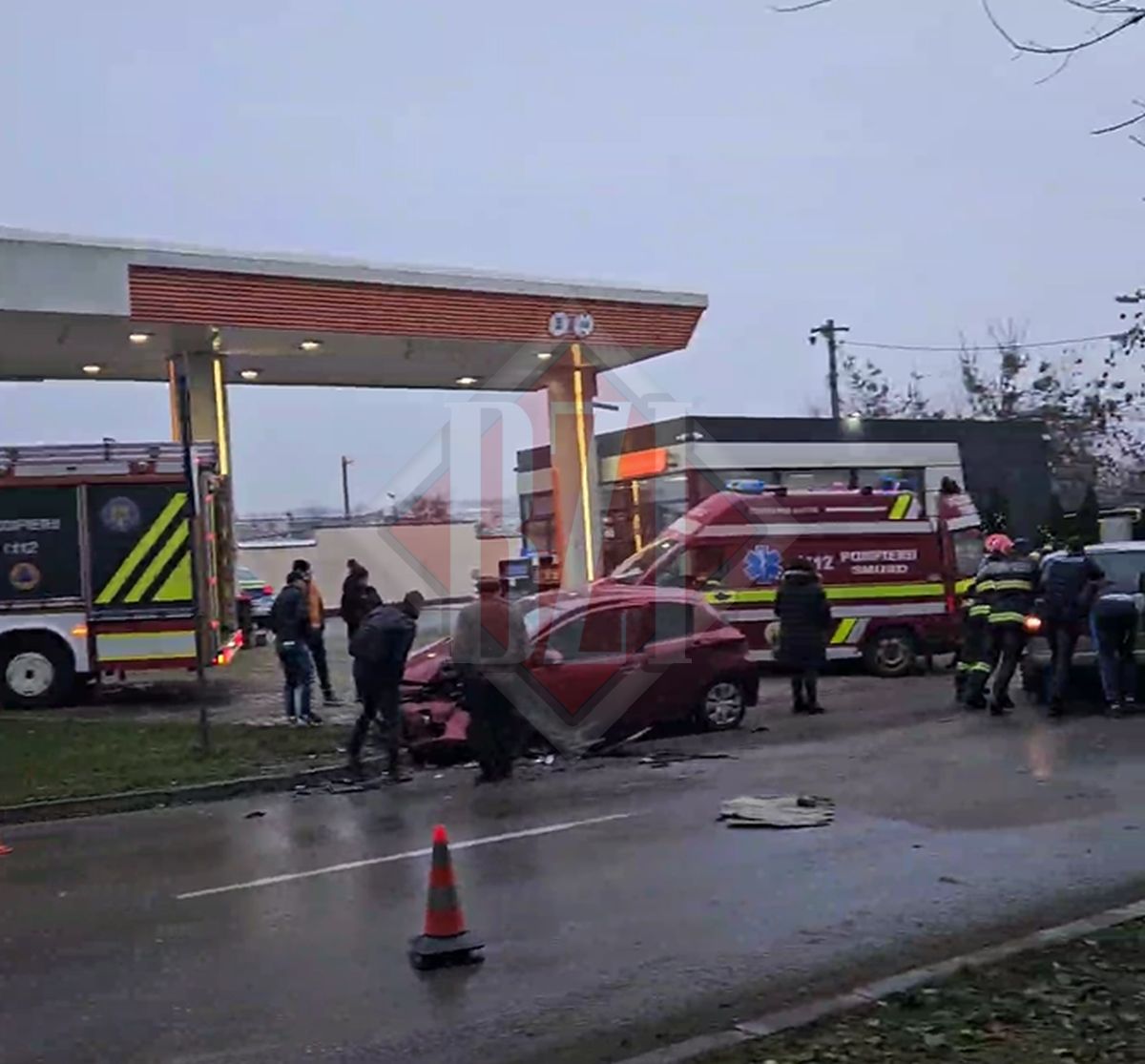Accident rutier în Dacia! Coliziune puternică între două mașini – UPDATE