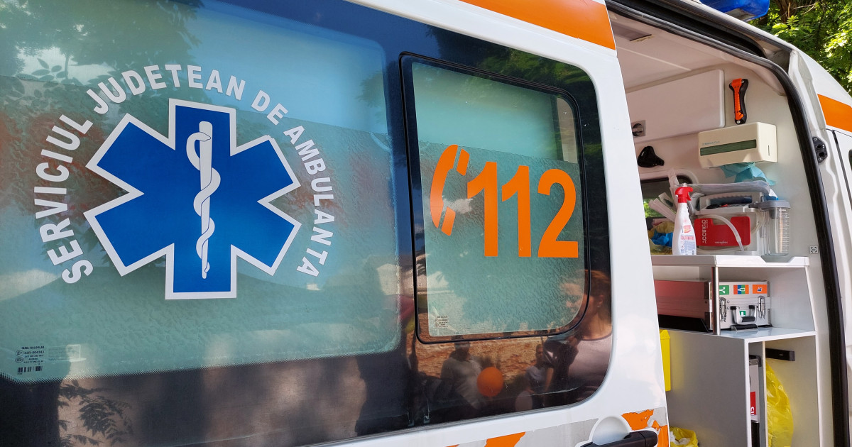 Tragedie pe DN2 E85: Un mort și patru răniți în urma unui accident între o ambulanță privată și un autoturism