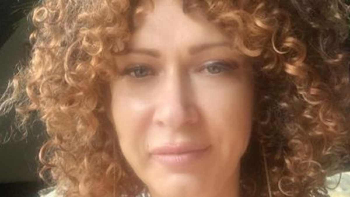 MANIPULAREA CSAT – Fosta procuroare DNA Claudia Rosu traduce informările SRI, SIE, STS și MAI în cazul Georgescu: „Informările declasificate în scopul manipulării necunoscătorilor sunt lipsite de relevanță”