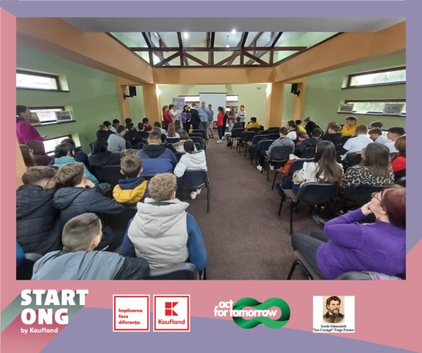 80 de elevi de la Școala Gimnazială „Ion Creangă” Târgu Frumos au participat la ateliere gratuite de educație nonformală