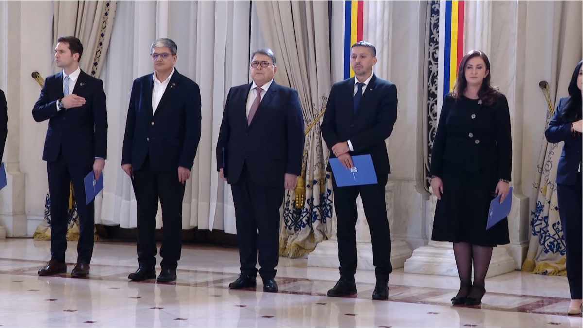 Membrii guvernului au ajuns la Cotroceni și depun jurământul – LIVE VIDEO