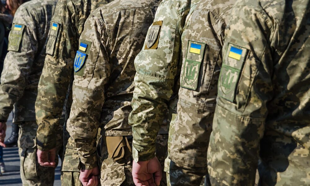 Toate firmele vor fi obligate să plătească un impozit militar. Unde se aplică