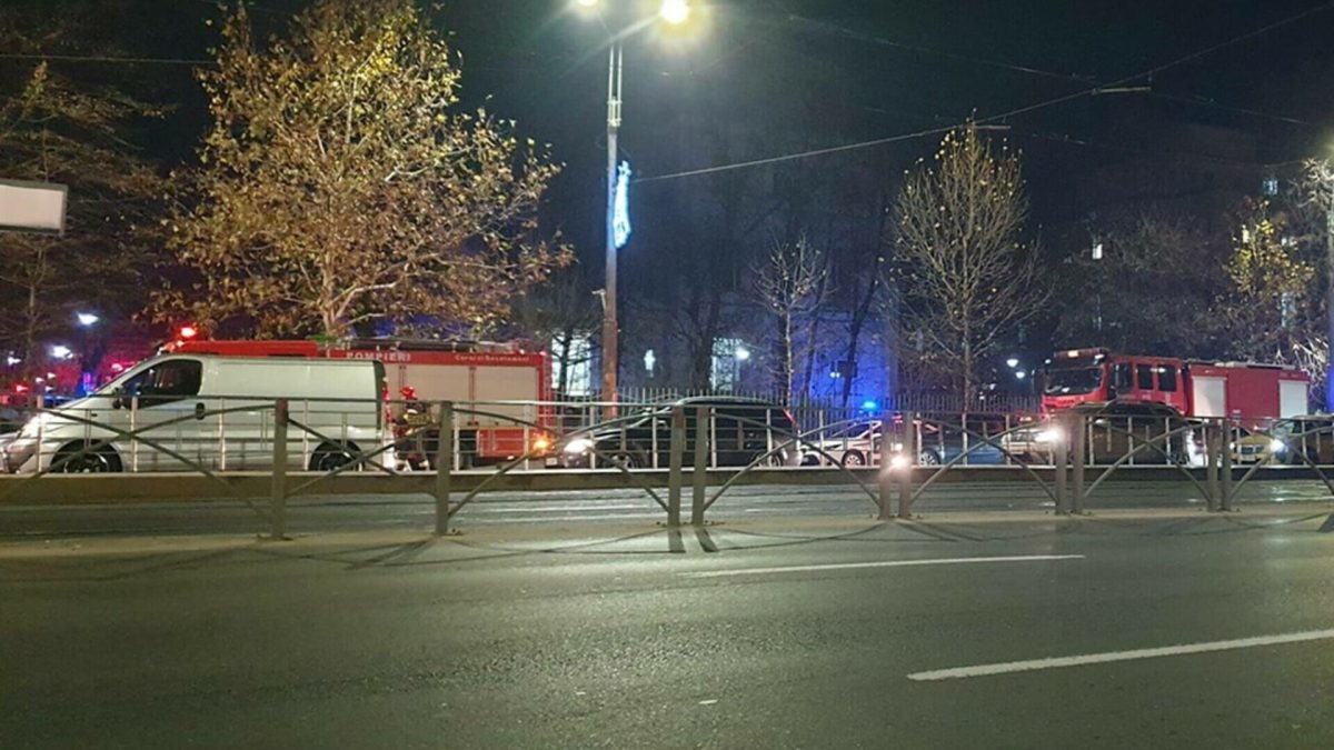Incendiu la Spitalul Colentina! Zeci de pacienți și angajați au fost evacuați