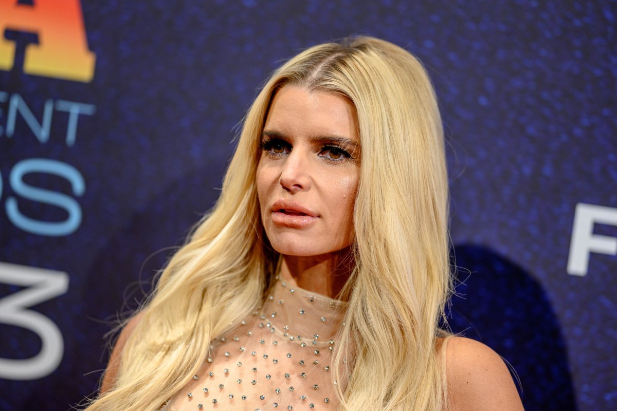 Șoc în lumea vedetelor! Jessica Simpson a ajuns de nerecunoscut: „Toate femeile din Hollywood arată la fel acum”