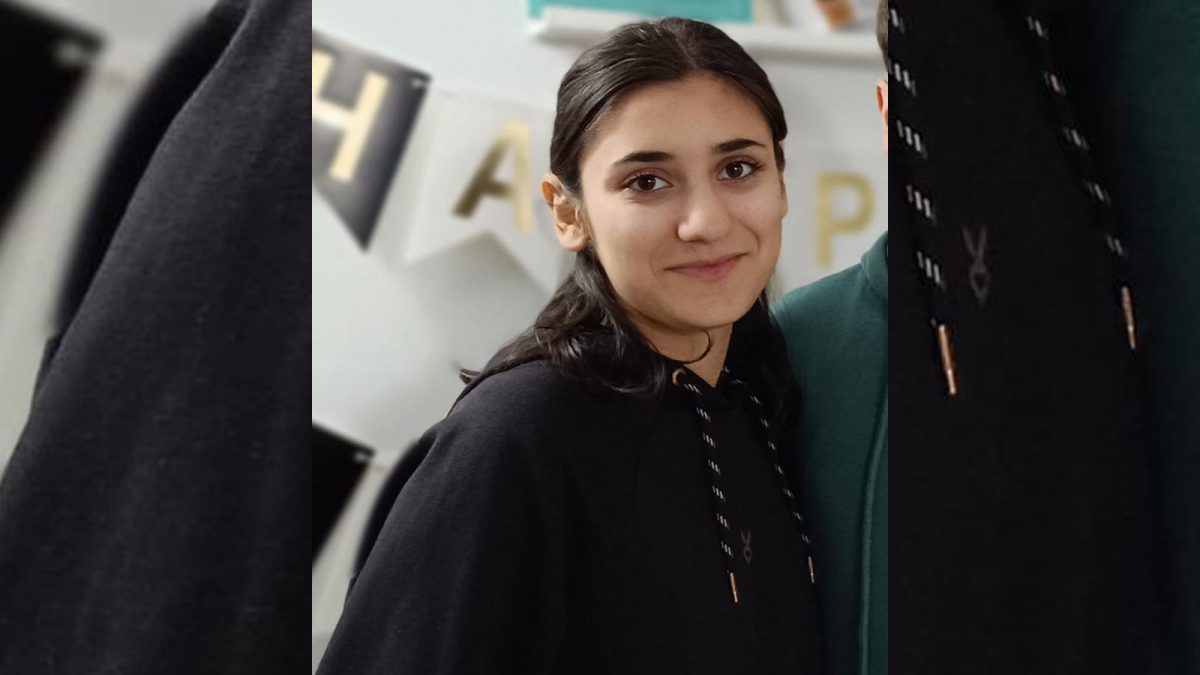 A dispărut, din nou, Andreea. Adolescenta de 17 ani pune poliția din Iași pe jar, pentru a 3-a oară în ultimele luni. Singura diferență de până acum: a luat în greutate