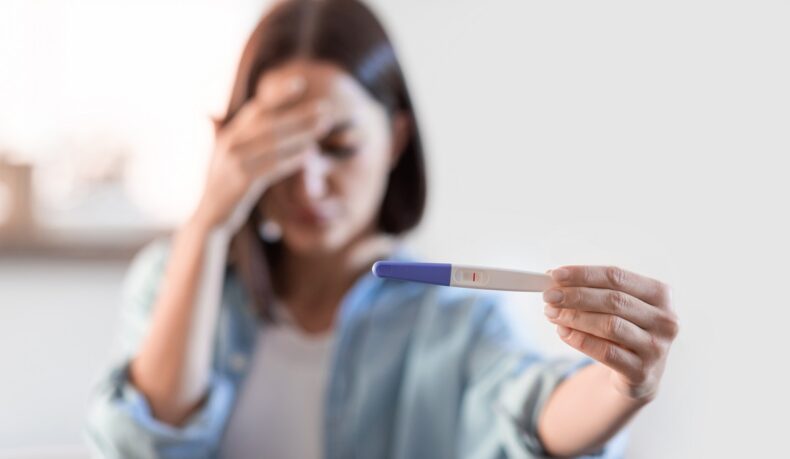 Progesteron natural. Cum te ajută să îți reglezi hormonii și să îți îmbunătățești sănătatea