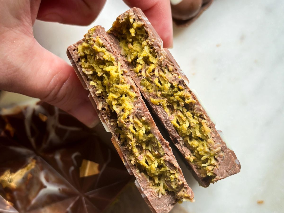 Rețeta Ciocolatei Dubai. O delicatesă cu arome orientale