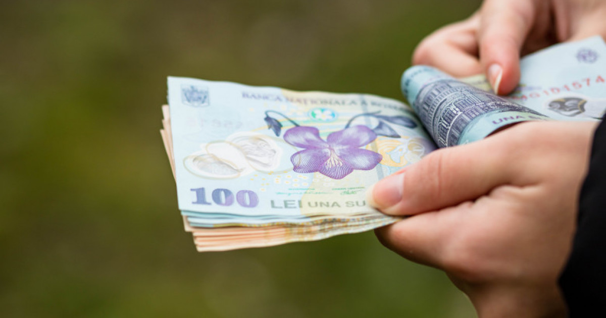 România continuă să se numere printre ţările Uniunii Europene cu cele mai mici salarii minime brute pe economie