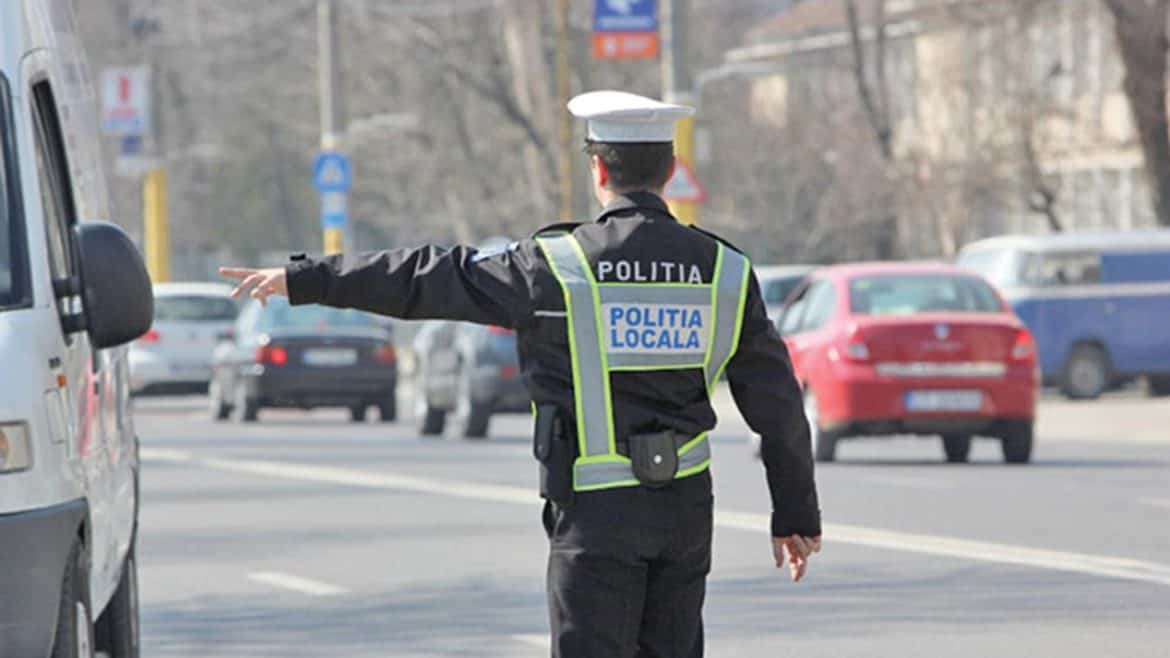 Poliția Locală a amendat zeci de ieșeni! În 24 de ore s-au emis peste 70 de amenzi care depășesc 26.000 de lei