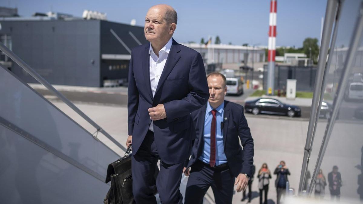 Criză în industria auto germană: Olaf Scholz propune subvenții europene pentru mașini electrice