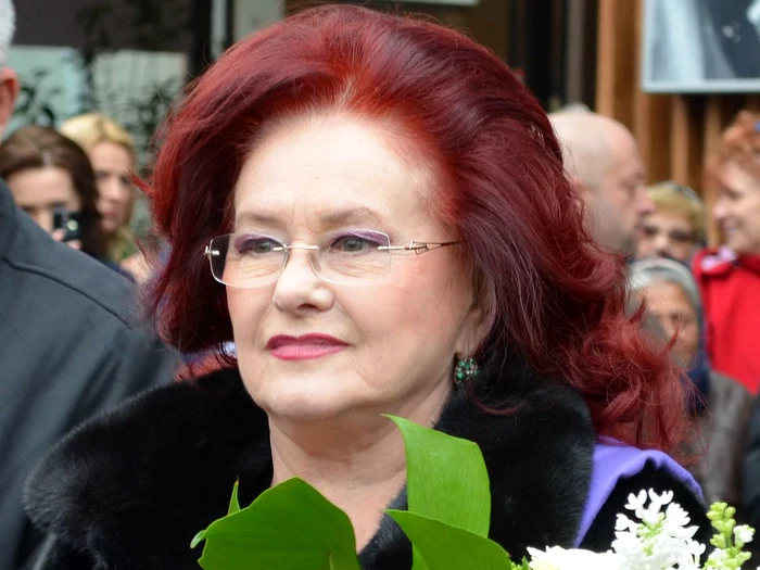 Stela Popescu ar fi împlinit 89 de ani. Cum arăta la începutul carierei, când a renunțat la facultate pentru a-și îndeplini visul