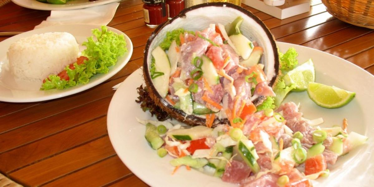 Tahiti – rețetă inedită și exotică de salată cu pește