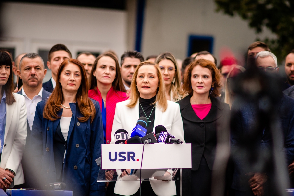 Liderii USR nu mai vor să intre la guvernare. Deja se negociază funcțiile fără a-i lua în considerare
