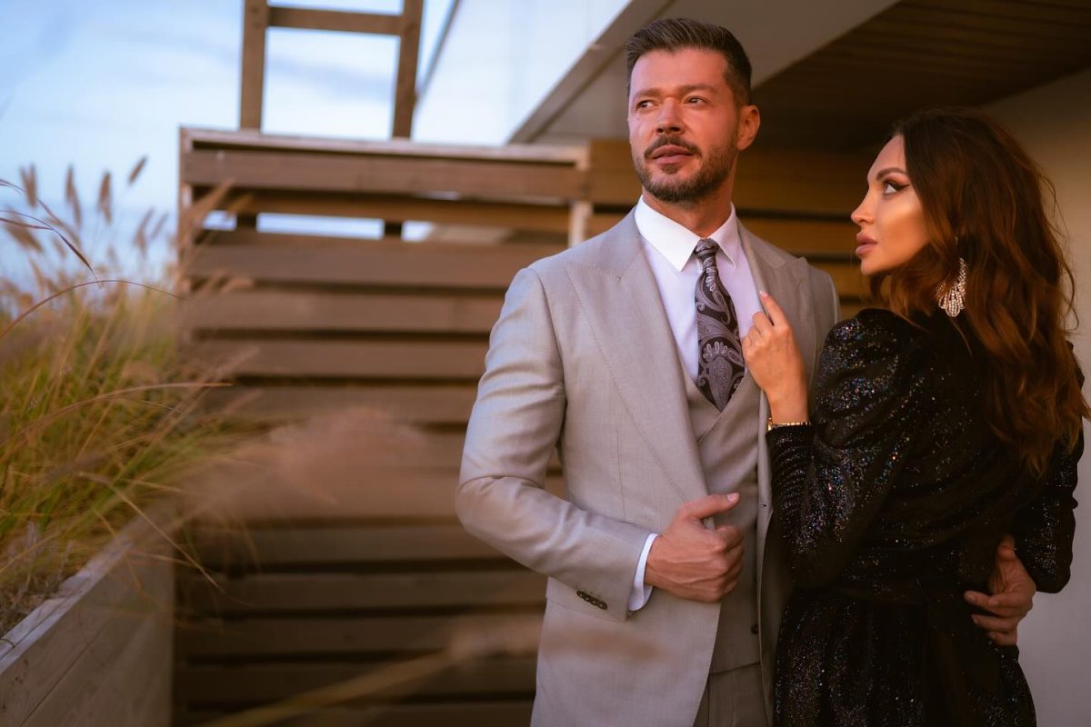 Victor Slav și Selina, iubita lui, au avut un an cu multe peripeții. Unde își vor petrece sărbătorile de iarnă