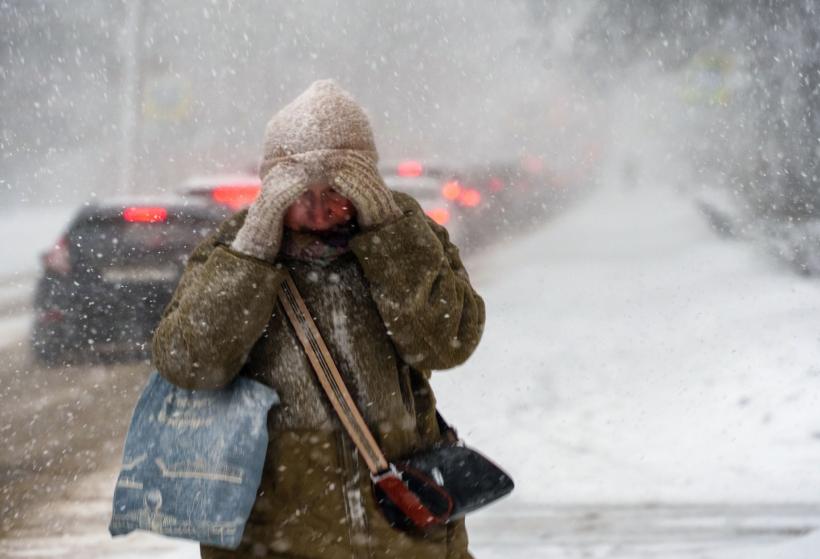 Alertă meteo: Viscol puternic și polei în majoritatea regiunilor din țară