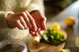 Ce beneficii are vitamina B1 și care sunt simptomele unui deficit de tiamină