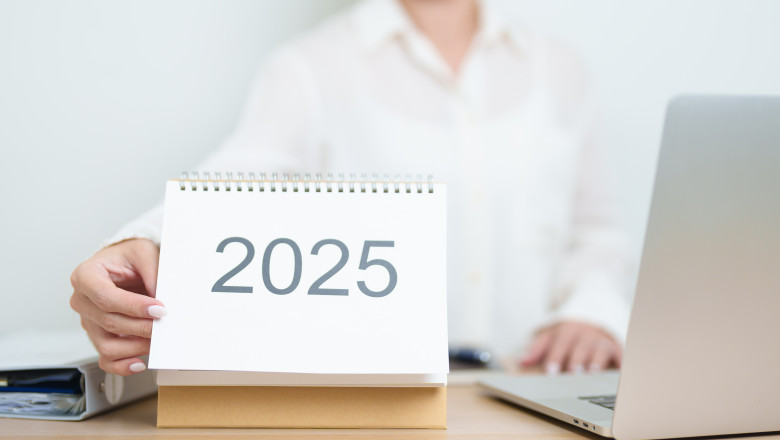 Zile libere în 2025 și mini-vacanțe! Vești bune pentru români