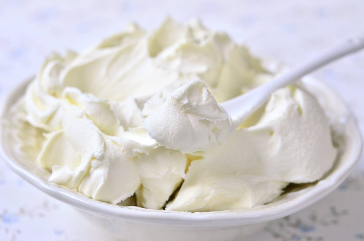 Crema de brânză pentru prăjituri! Ai nevoie de doar trei ingrediente!