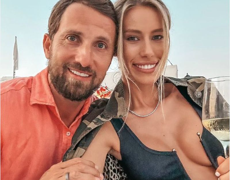 Gabriela Prisăcariu, primele declarații despre divorțul de Dani Oțil: „Nu că ne-am certa!”