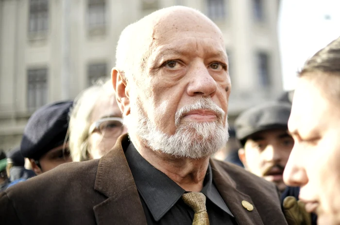 Dosarul Mineriadei: Gelu Voican Voiculescu și alți lideri postcomuniști, inculpați pentru crime împotriva umanității