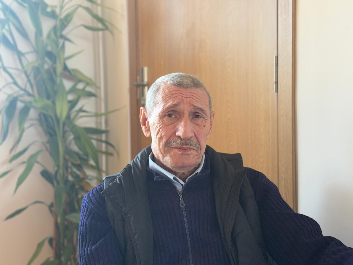 Ion Mărăndescu, un bunic de „belea”! De câțiva ani, locuiește la căminul de bătrâni din Iași, dar nu poate uita nebuniile din tinerețe: „Am zbârcit-o, dar nici nu mi-a mai trebuit să mă căsătoresc”