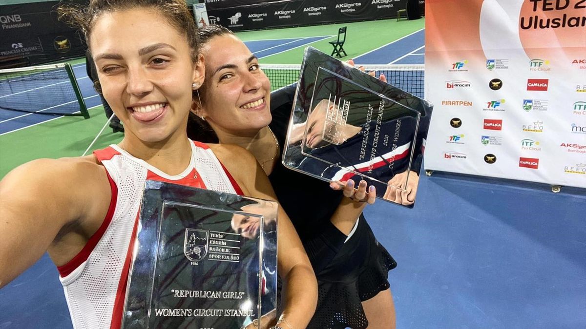 Două românce au intrat în turul doi la Australian Open! Joc tehnic și o disciplină deosebită