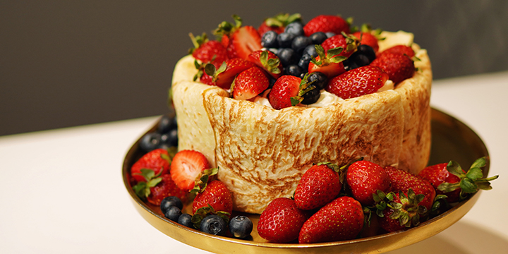 Tort de clătite cu cremă de mascarpone. O rețetă pe cât de simplă, pe atât de bună!