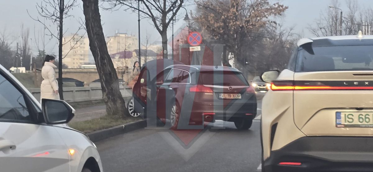 Accident rutier pe Bulevardul Regele Ferdinand I al României. O mașină a fost implicată