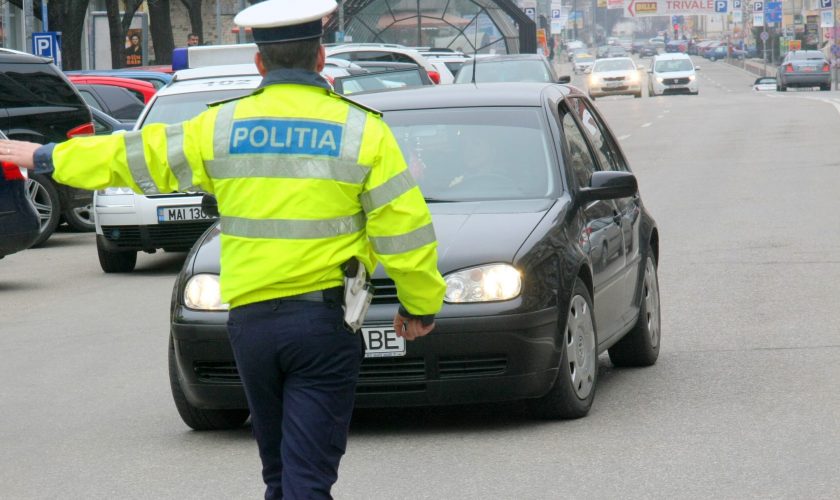 Cât este amenda penală pentru conducerea fără permis. Cum este pedepsită această infracțiune