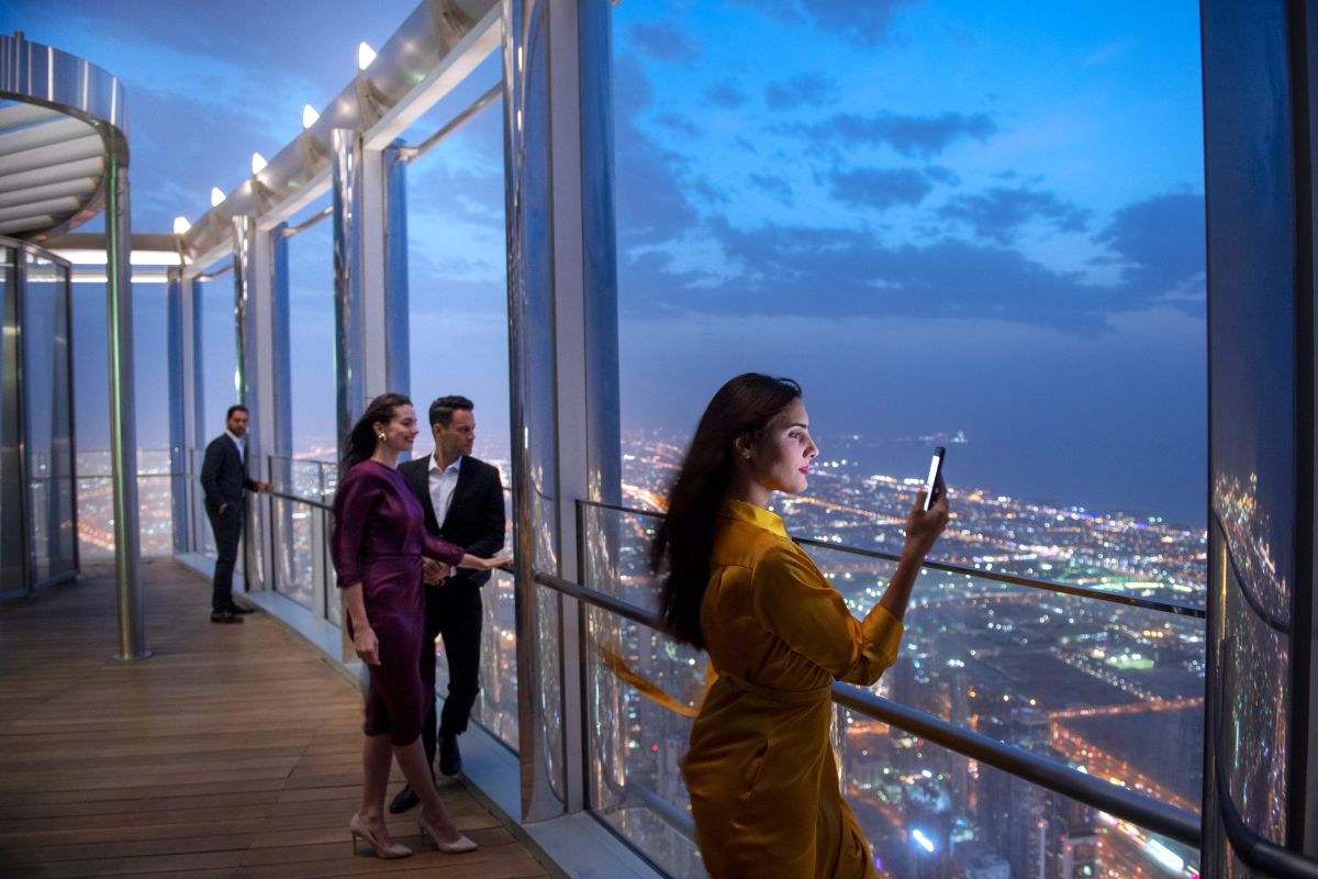 Câte etaje are Burj Khalifa? Una dintre cele mai impresionante clădiri din lume