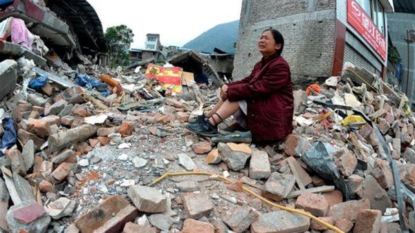 Dezastru în Tibet: Liniștea muntelui Everest spulberată de un cutremur devastator